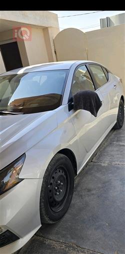 نیسان ئەلتیما